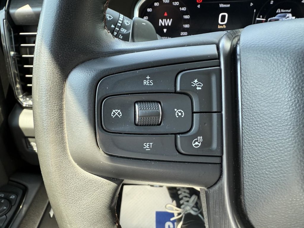 2023 GMC Sierra 1500 4x4 AT4 Crew Cab 3.0L Diesel 6.6ft in Quebec, Quebec - 15 - w1024h768px