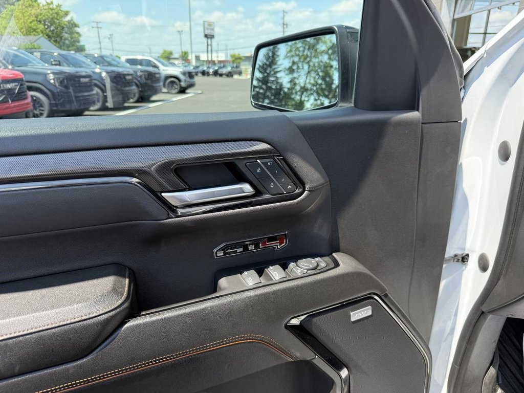 2023 GMC Sierra 1500 4x4 AT4 Crew Cab 3.0L Diesel 6.6ft in Quebec, Quebec - 12 - w1024h768px