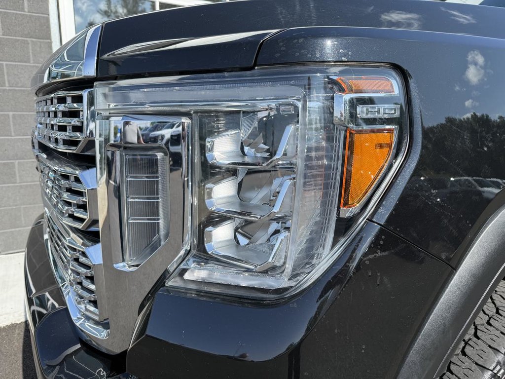 GMC Sierra 2500 HD Denali Crew Cab Duramax 8 ft box 2022 à Québec, Québec - 9 - w1024h768px
