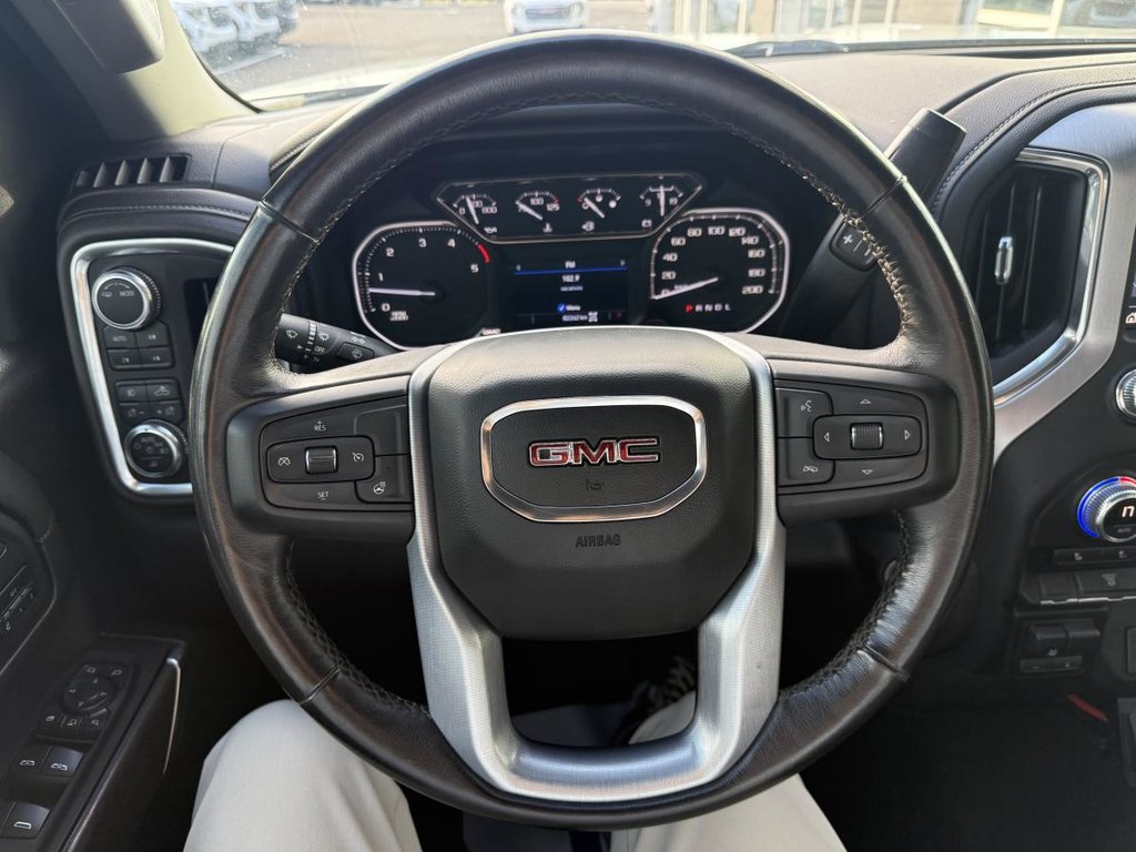 GMC Sierra 3500 HD 4x4 SLT Crew Cab SRW V8 6.6L Diesel 6.6ft 2022 à Québec, Québec - 14 - w1024h768px