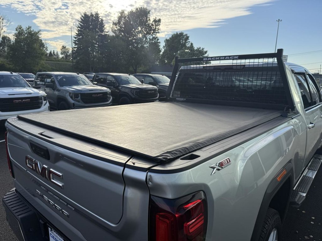 GMC Sierra 3500 HD 4x4 SLT Crew Cab SRW V8 6.6L Diesel 6.6ft 2022 à Québec, Québec - 10 - w1024h768px