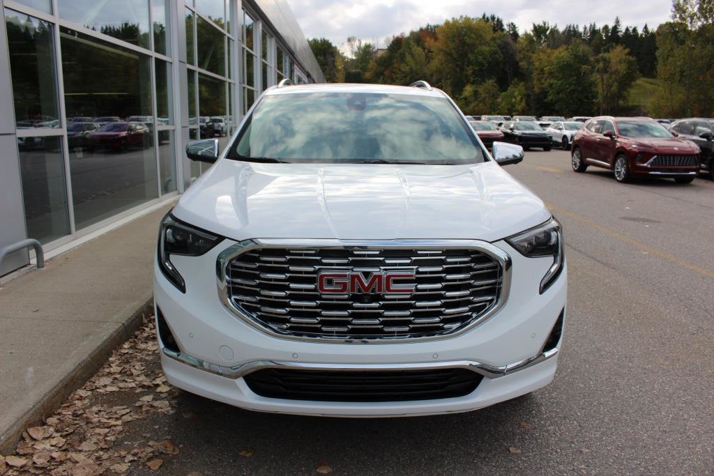 2020 GMC Terrain in Quebec, Quebec - 2 - w1024h768px