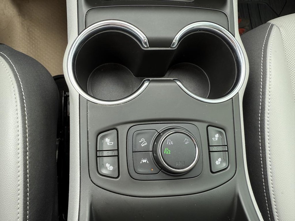 2022 GMC Terrain SLT AWD in Quebec, Quebec - 18 - w1024h768px