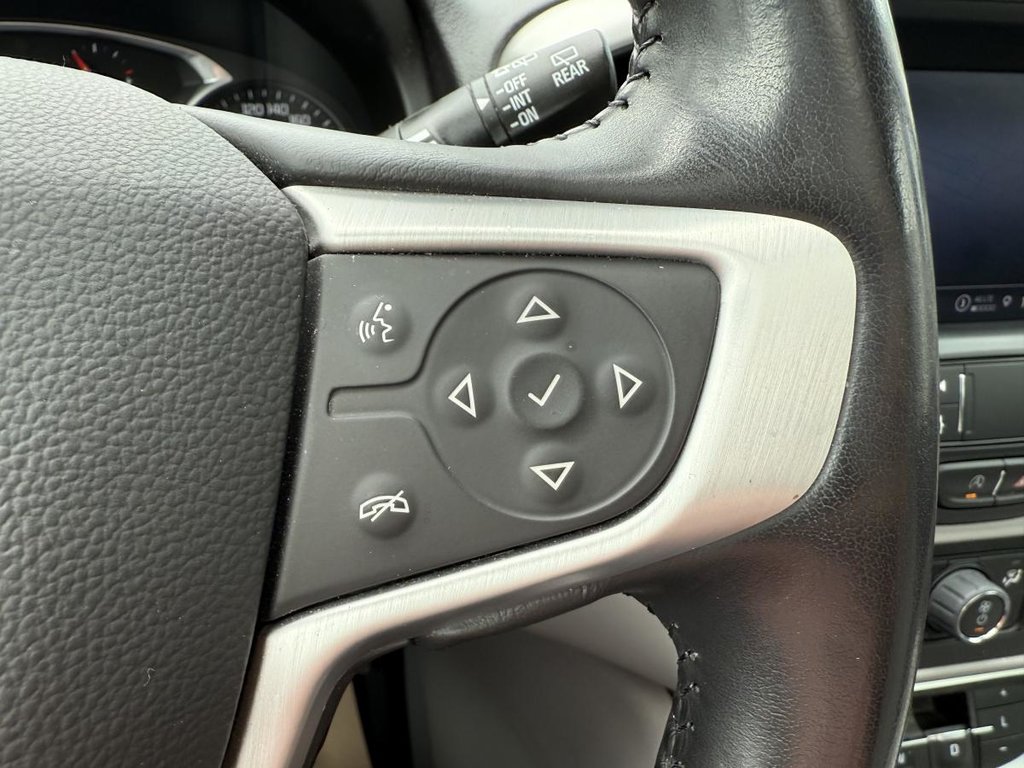 2022 GMC Terrain SLT AWD in Quebec, Quebec - 12 - w1024h768px