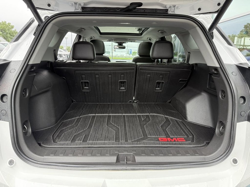 2022 GMC Terrain SLT AWD in Quebec, Quebec - 24 - w1024h768px