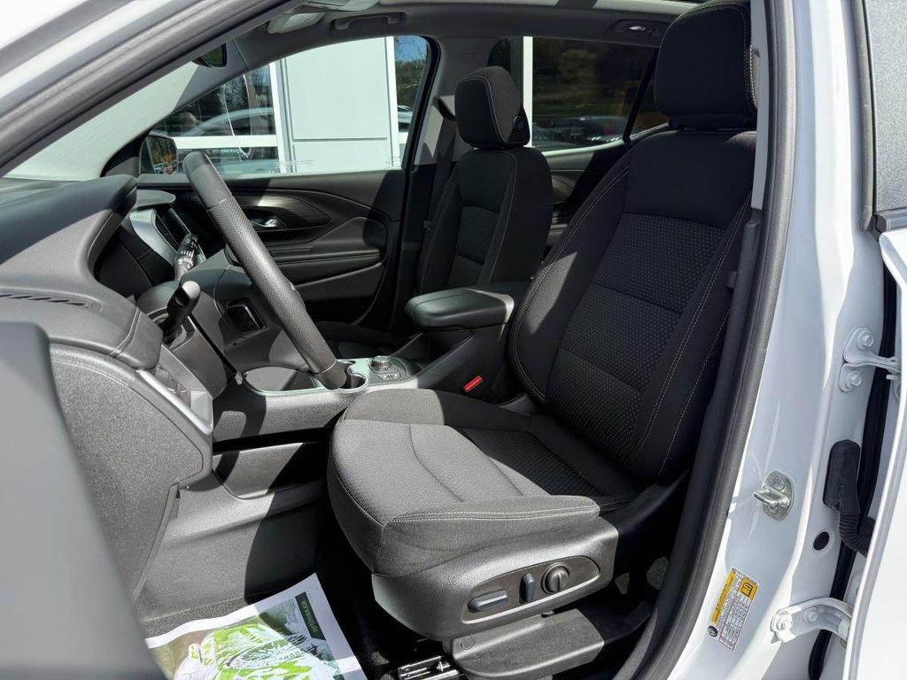 2022 GMC Terrain SLE AWD 1.5L in Quebec, Quebec - 21 - w1024h768px