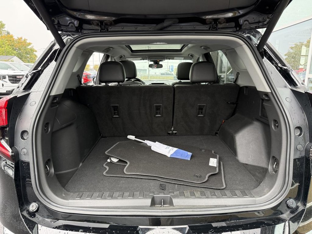 2022 GMC Terrain AWD SLT 1.5L in Quebec, Quebec - 27 - w1024h768px