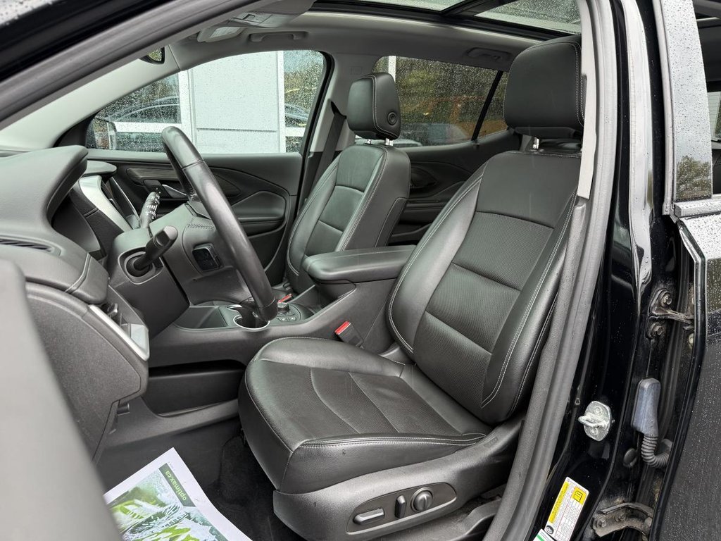 2022 GMC Terrain AWD SLT 1.5L in Quebec, Quebec - 22 - w1024h768px