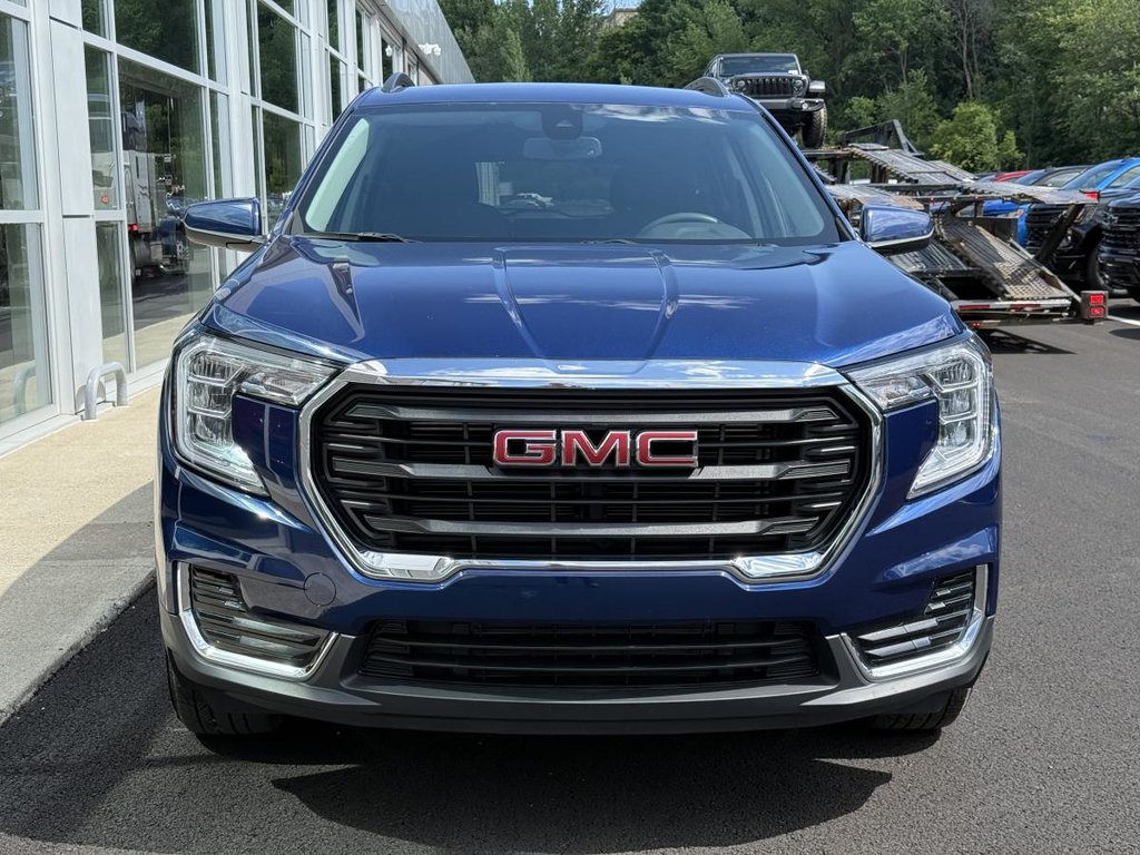 2023 GMC Terrain SLE AWD in Quebec, Quebec - 2 - w1024h768px