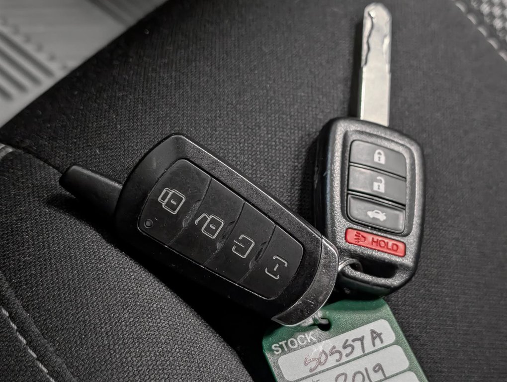 Honda Civic Berline LX 2019 à Sherbrooke, Québec - 19 - w1024h768px