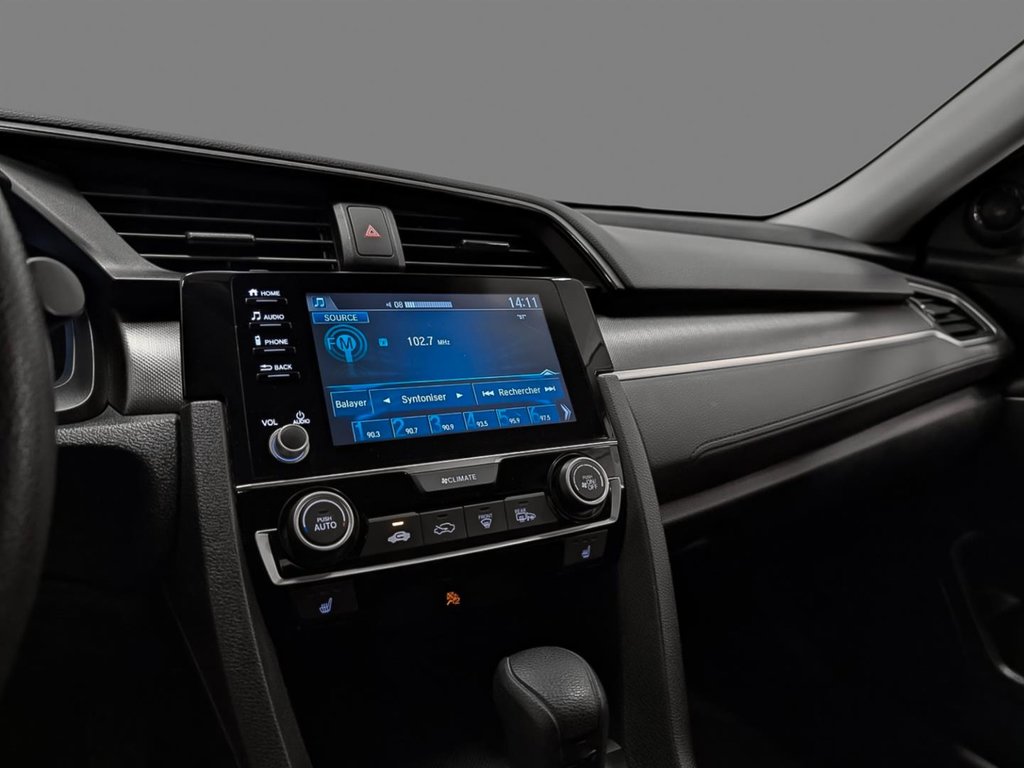 Honda Civic Berline LX 2019 à Sherbrooke, Québec - 10 - w1024h768px