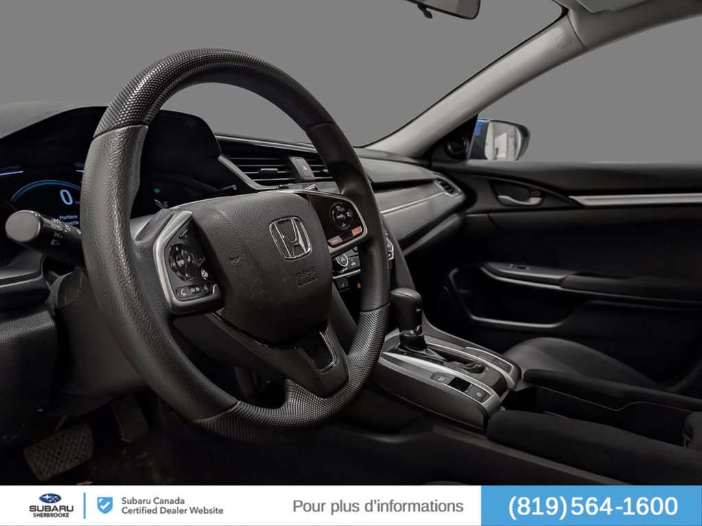 2019 Honda Civic Berline LX in Sherbrooke, Quebec - 6 - w1024h768px