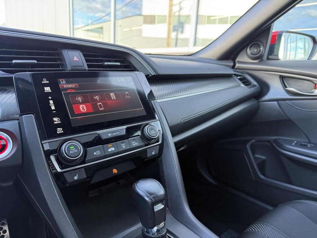 Honda Civic Sport Hatchback 2017 à Québec, Québec - 14 - w1024h768px