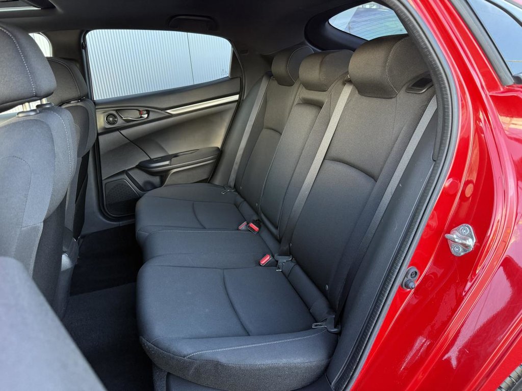 Honda Civic Sport Hatchback 2017 à Québec, Québec - 21 - w1024h768px