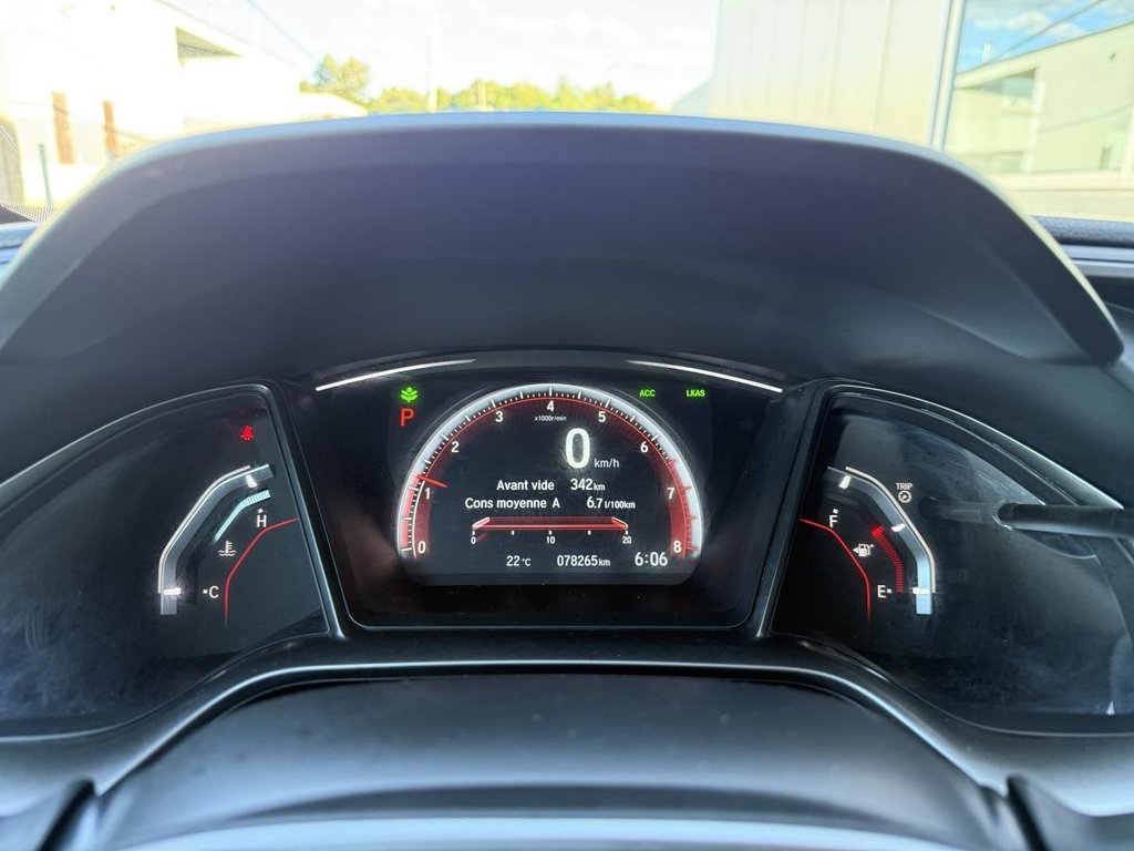 Honda Civic Sport Hatchback 2017 à Québec, Québec - 13 - w1024h768px