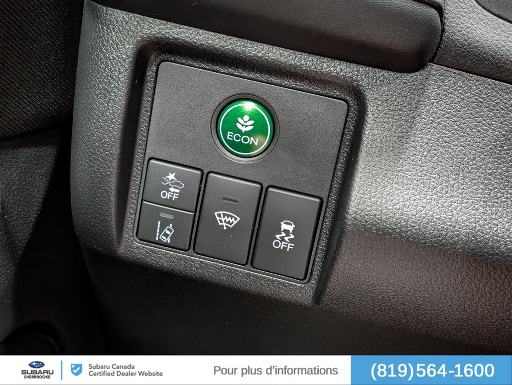 2021 Honda HR-V LX/AWD in Sherbrooke, Quebec - 20 - w1024h768px