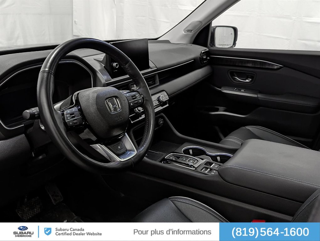 2024 Honda Pilot Touring/AWD in Sherbrooke, Quebec - 7 - w1024h768px