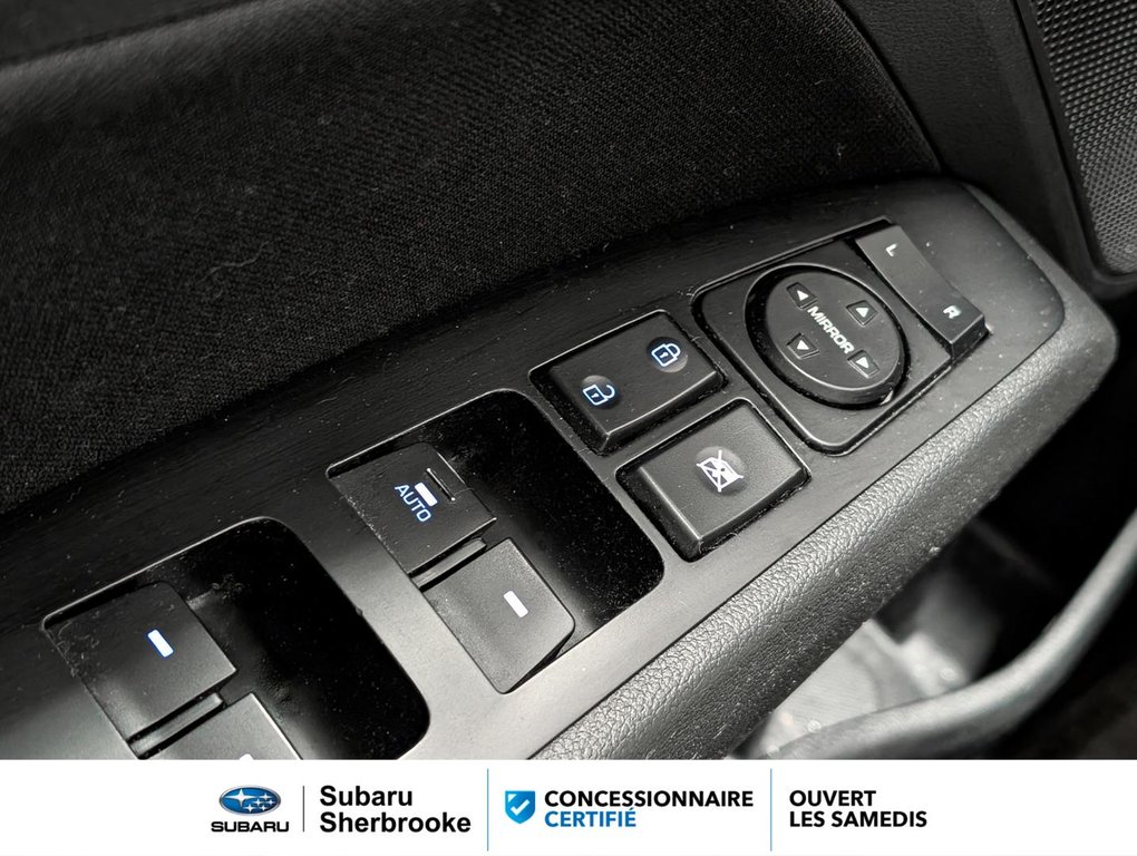 Hyundai Elantra GL/automatique 2017 à Sherbrooke, Québec - 17 - w1024h768px