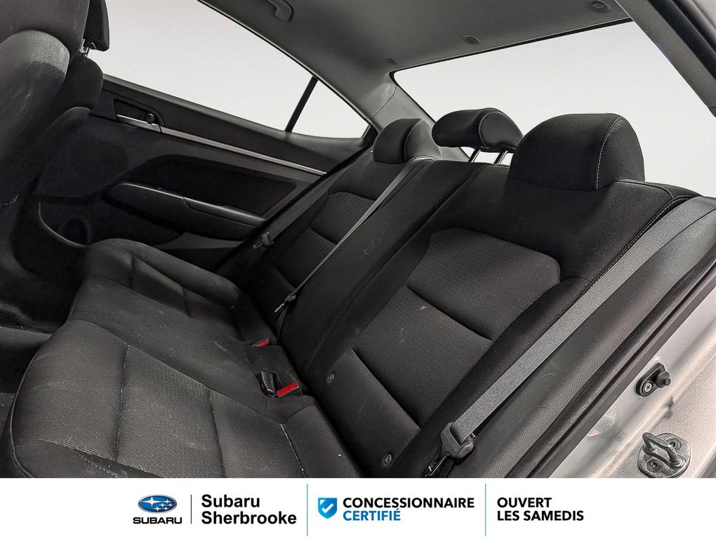 Hyundai Elantra GL/automatique 2017 à Sherbrooke, Québec - 9 - w1024h768px