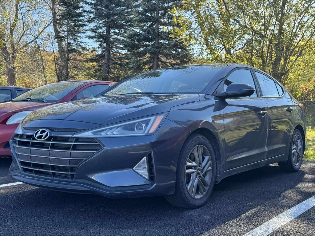 Hyundai Elantra Preferred 2019 à Québec, Québec - 1 - w1024h768px