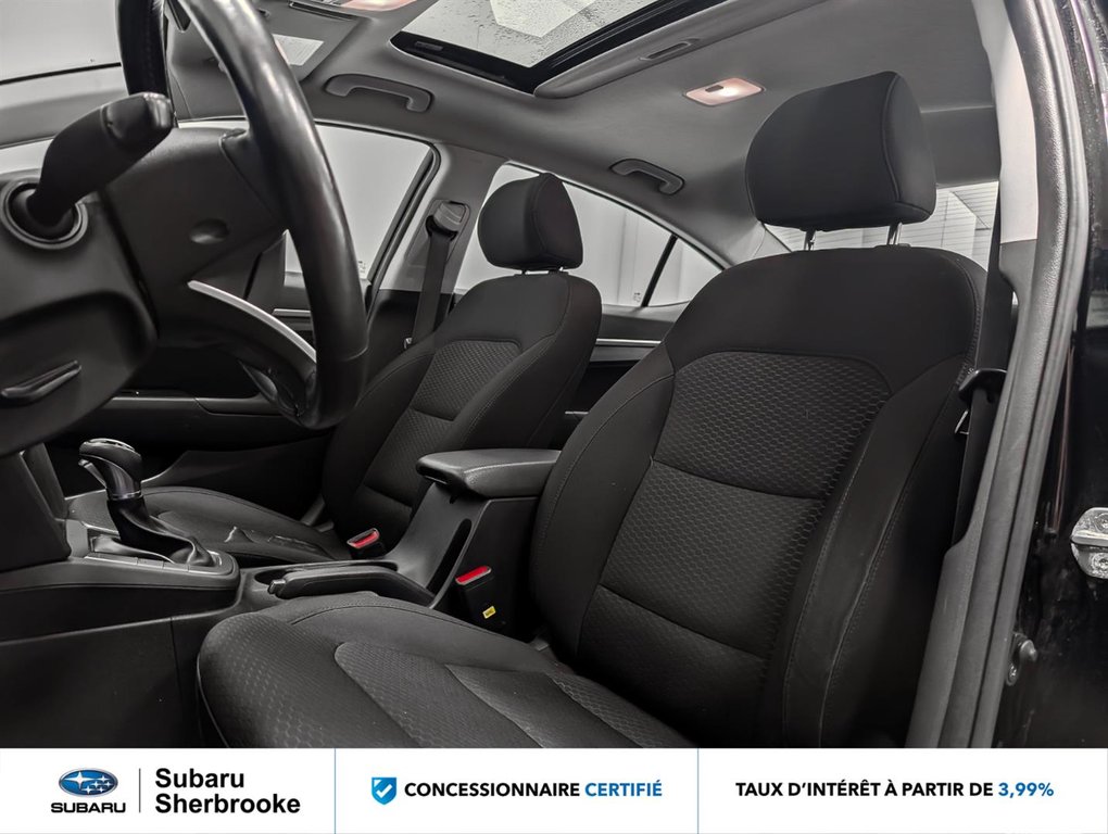 Hyundai Elantra Preferred Auto w-Sun - Safety Package 2019 à Sherbrooke, Québec - 8 - w1024h768px