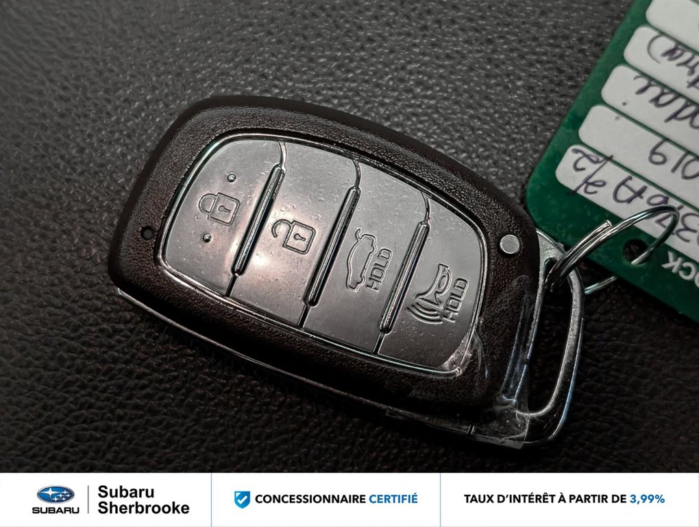 Hyundai Elantra Preferred Auto w-Sun - Safety Package 2019 à Sherbrooke, Québec - 18 - w1024h768px