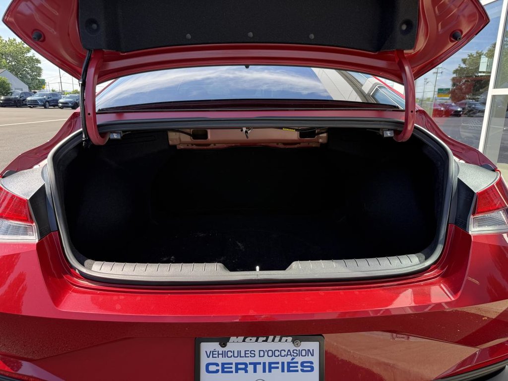 Hyundai Elantra Preferred *JAMAIS ACCIDENTE 2022 à Québec, Québec - 23 - w1024h768px