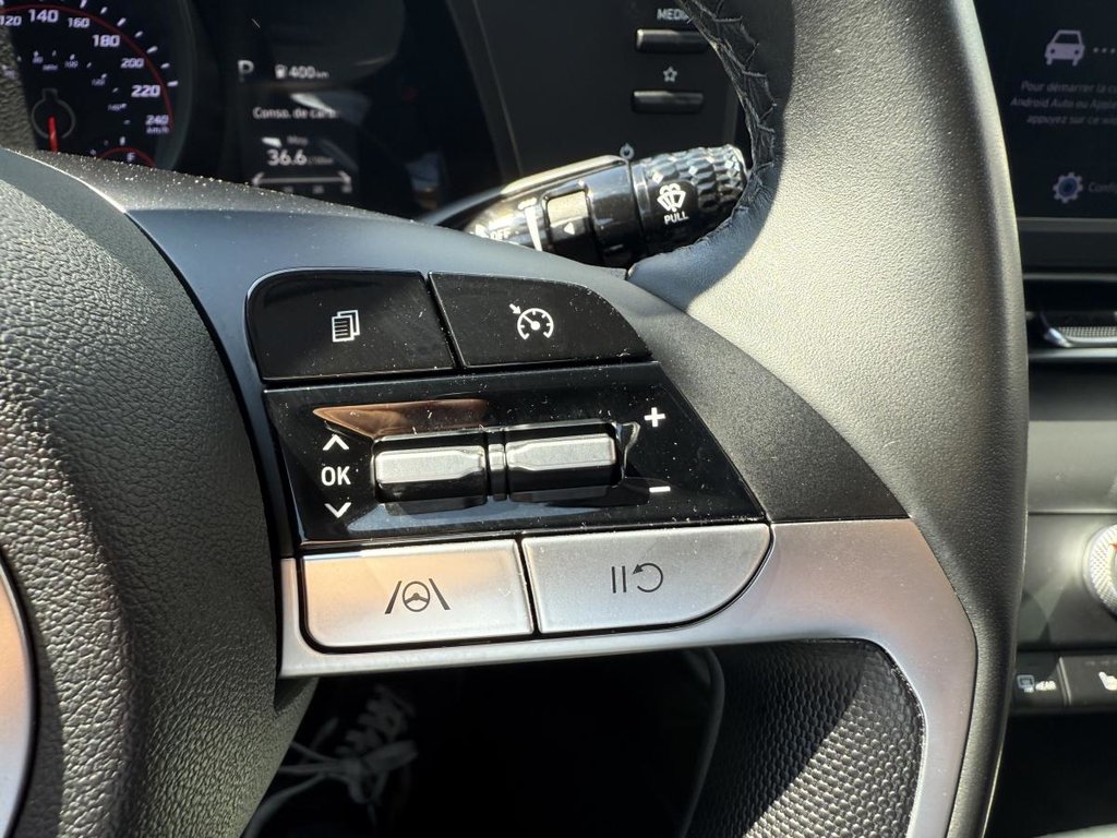 Hyundai Elantra Preferred *JAMAIS ACCIDENTE 2022 à Québec, Québec - 15 - w1024h768px