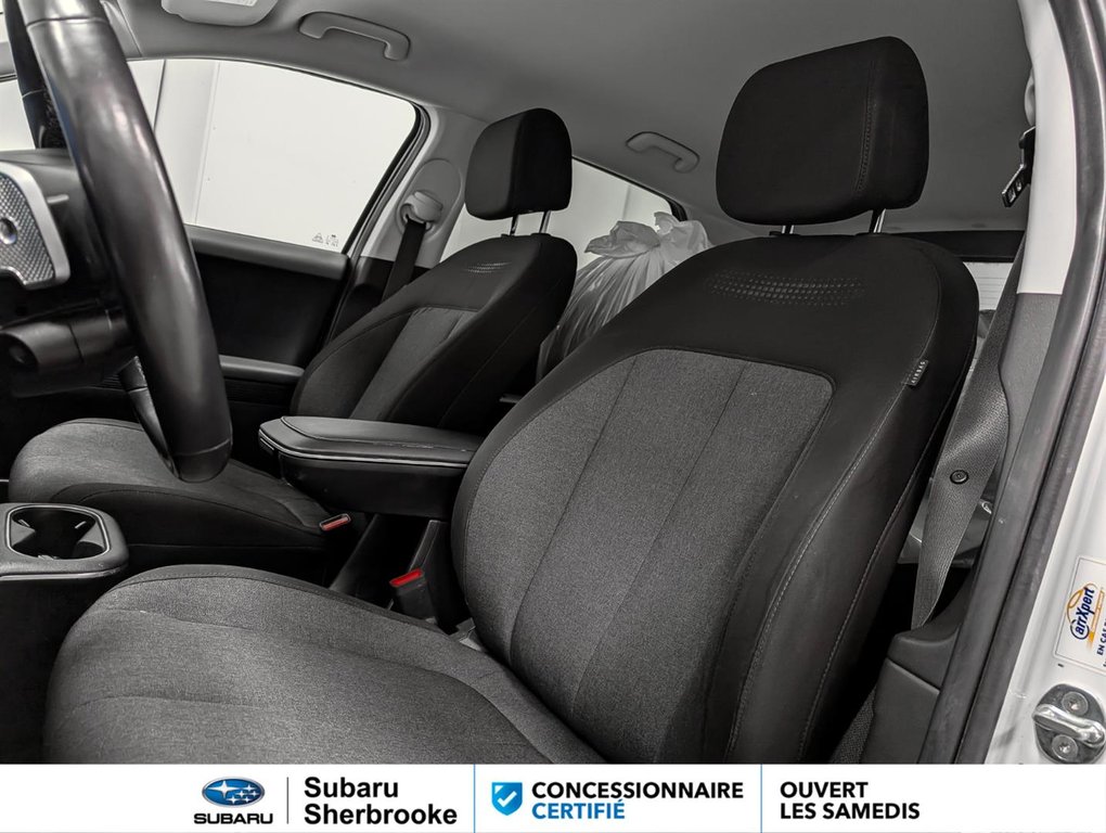 2023 Hyundai IONIQ 5 Preferred RWD in Sherbrooke, Quebec - 8 - w1024h768px