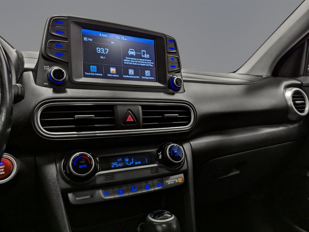 2018 Hyundai Kona 2.0L Luxury AWD in Sherbrooke, Quebec - 8 - w1024h768px