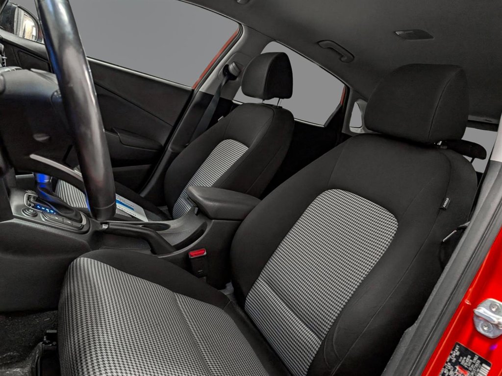 2019 Hyundai Kona 1.6T Trend AWD w-Two-Tone Roof in Sherbrooke, Quebec - 7 - w1024h768px
