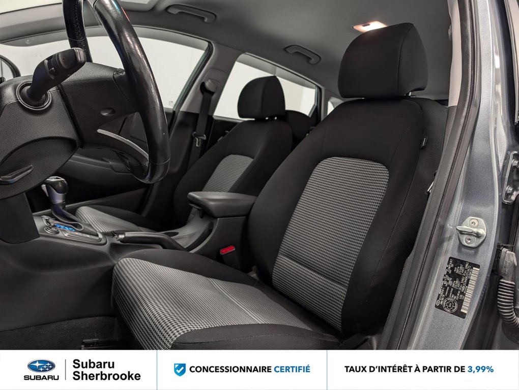 2019 Hyundai Kona 2.0L Preferred AWD in Sherbrooke, Quebec - 8 - w1024h768px