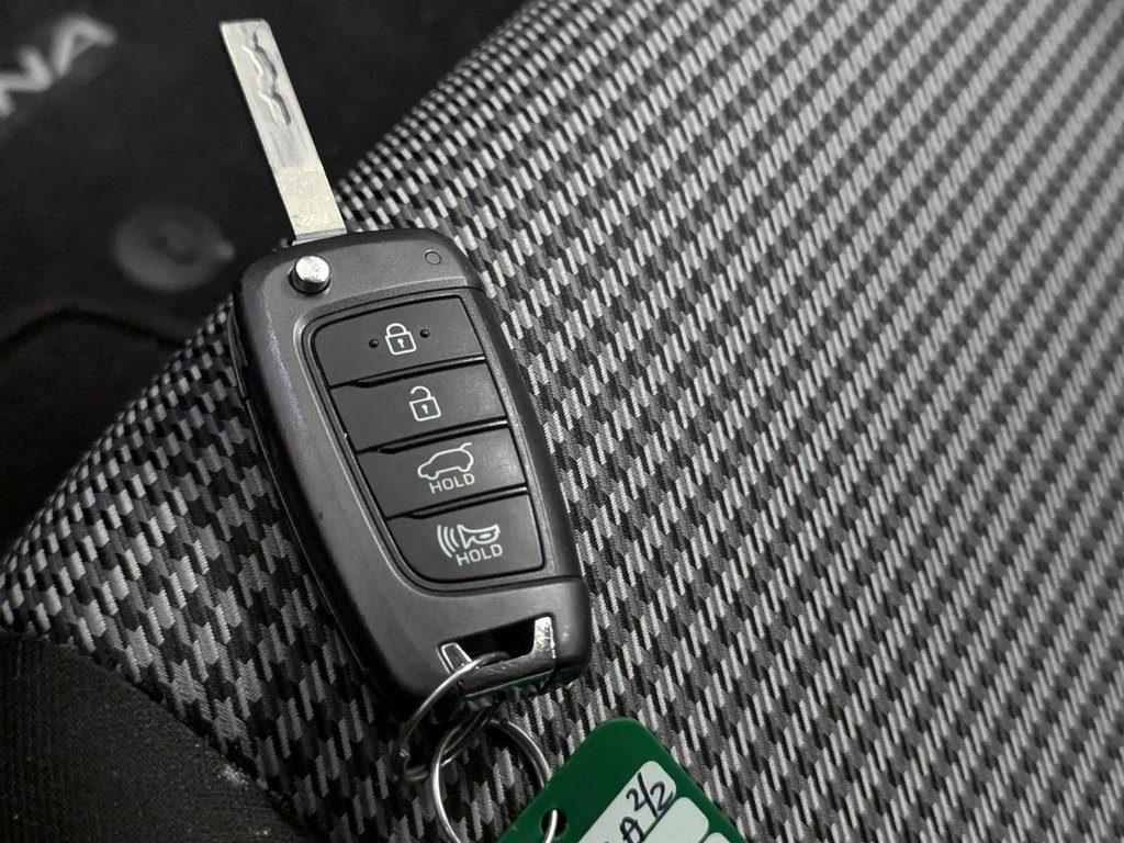 Hyundai Kona 2.0L Essential AWD 2020 à Sherbrooke, Québec - 17 - w1024h768px