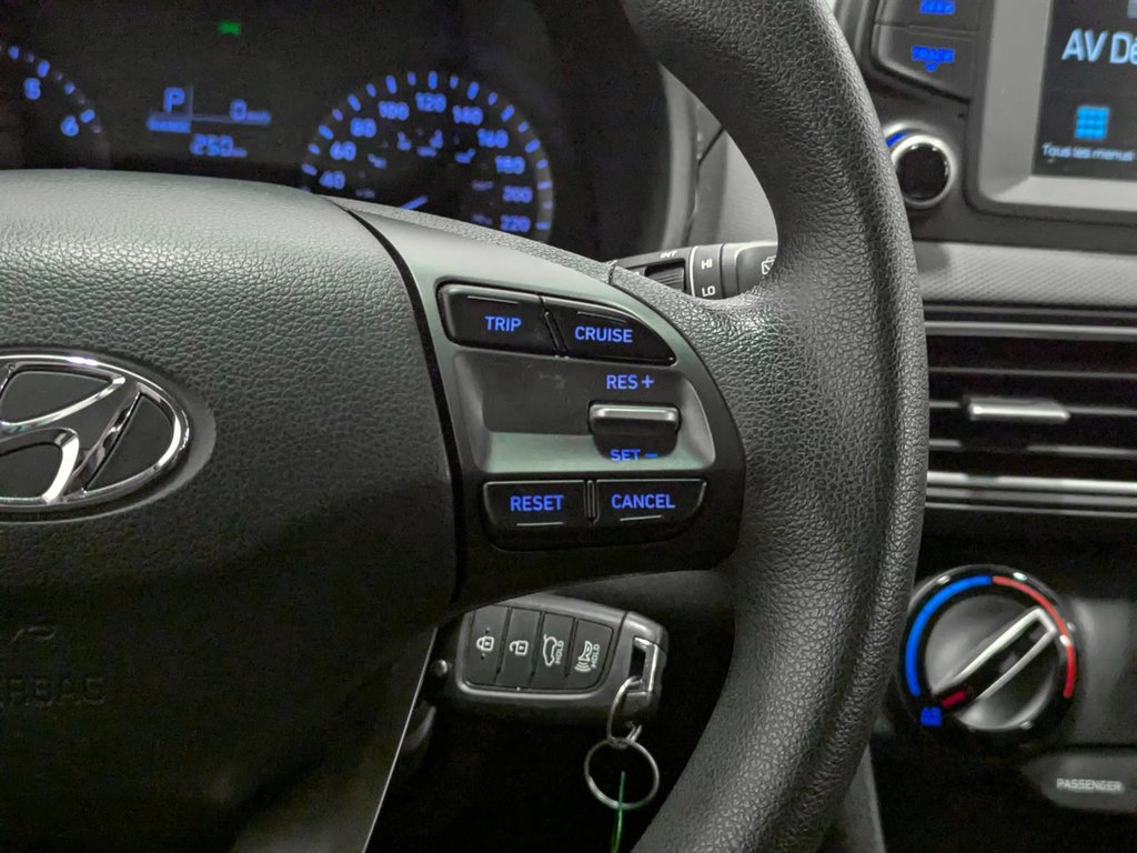 Hyundai Kona 2.0L Essential AWD 2020 à Sherbrooke, Québec - 13 - w1024h768px