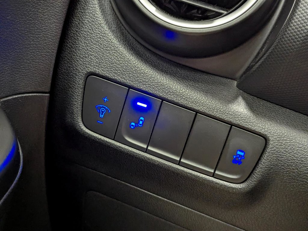 2020 Hyundai Kona 1.6T Trend AWD w-Two-Tone Roof in Sherbrooke, Quebec - 20 - w1024h768px