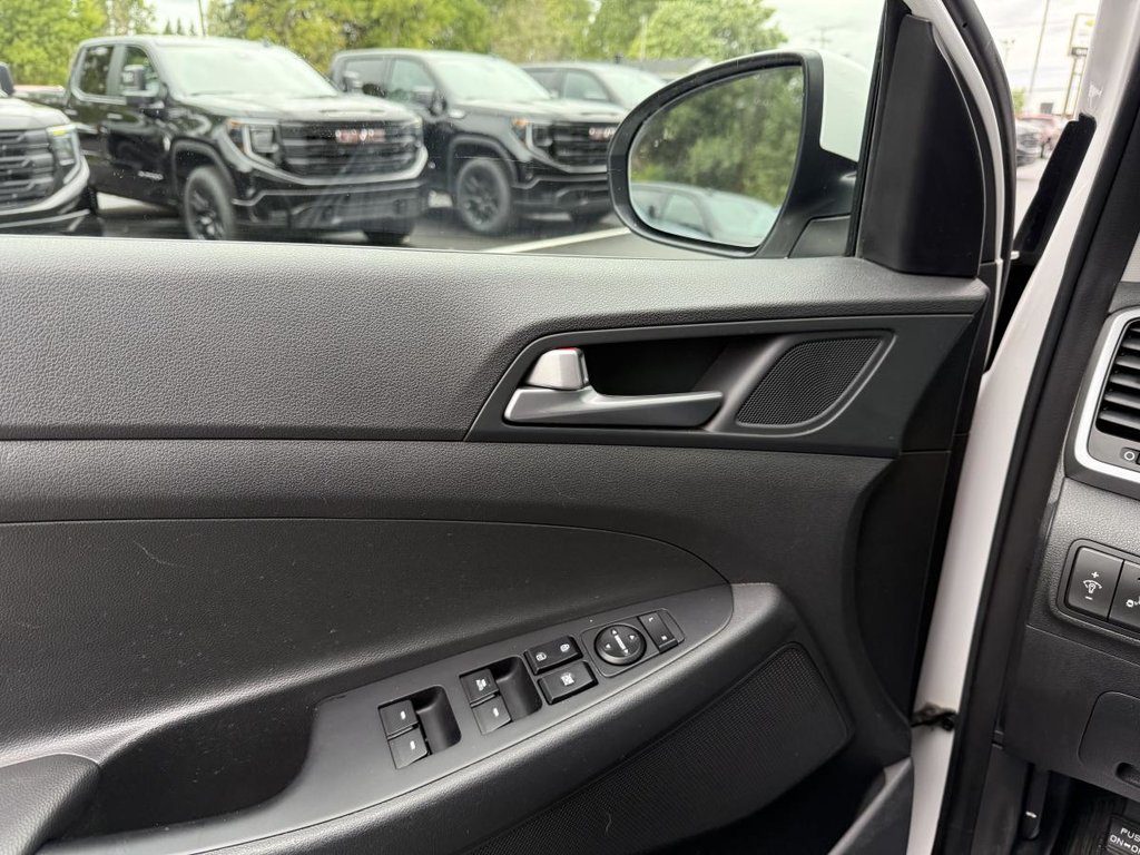 Hyundai Tucson SE 2.0L FWD 2017 à Quebec, Québec - 13 - w1024h768px