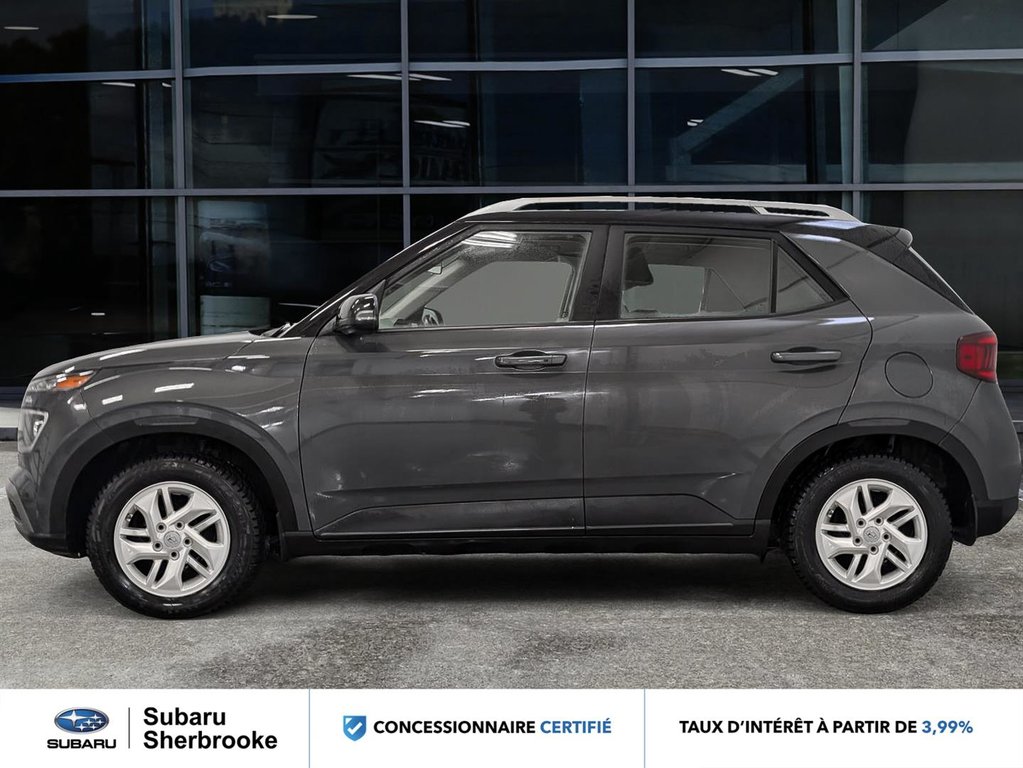 Hyundai Venue Preferred IVT w-Two-Tone 2024 à Sherbrooke, Québec - 3 - w1024h768px