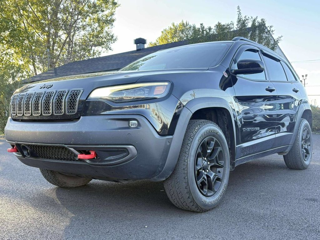 Jeep Cherokee Trailhawk 4x4 2023 à Québec, Québec - 1 - w1024h768px