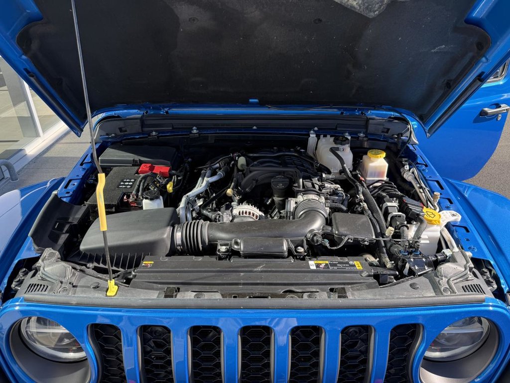 Jeep Gladiator 4x4 Rubicon Automatique Crew Cab V6 3.6L 5ft 2022 à Quebec, Québec - 27 - w1024h768px