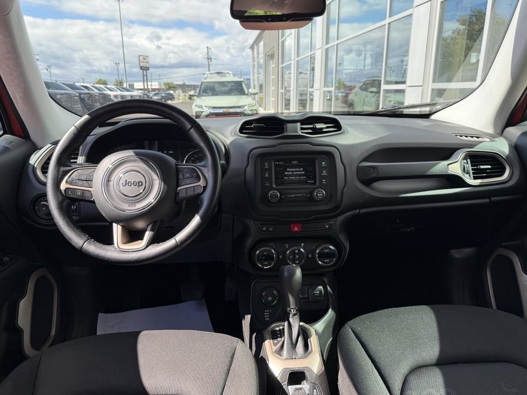 Jeep Renegade 4x4 North 2.4L 2016 à Québec, Québec - 24 - w1024h768px