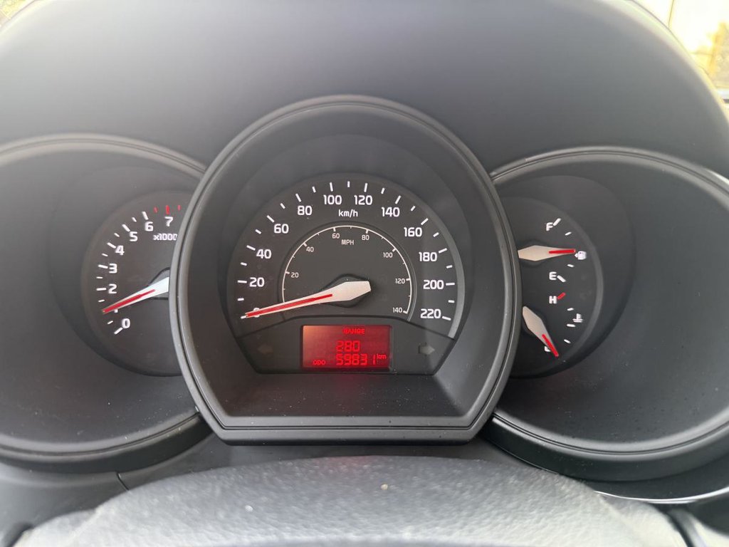 Kia Rio LX+ MANUELLE 2016 à Québec, Québec - 17 - w1024h768px