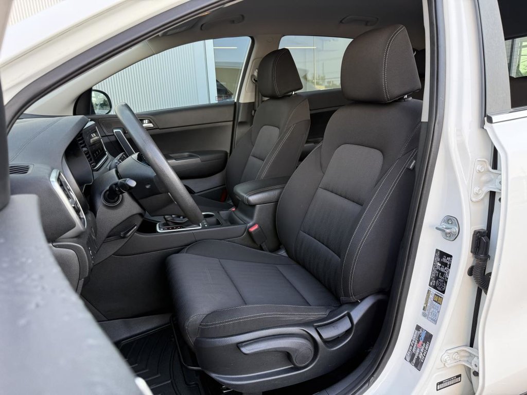 Kia Sportage LX AWD 2020 à Québec, Québec - 21 - w1024h768px