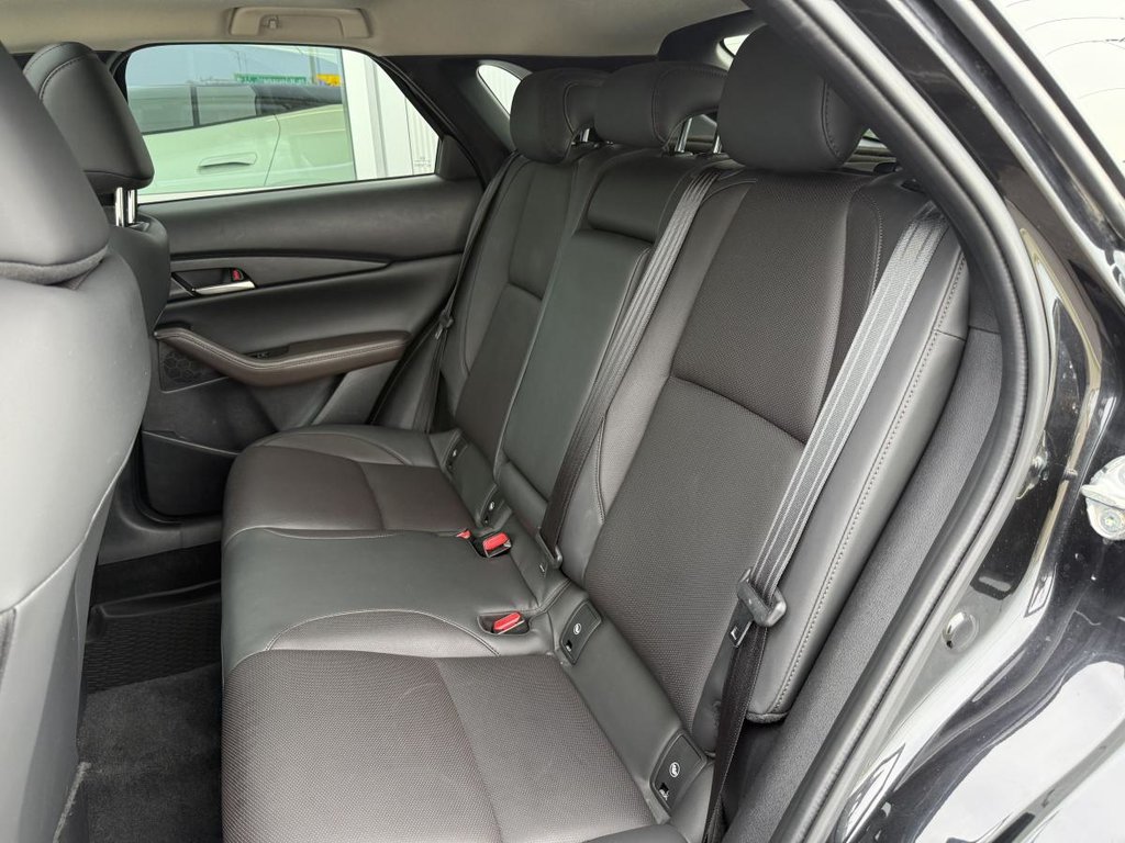 2021 Mazda CX-30 GT AWD in Quebec, Quebec - 25 - w1024h768px