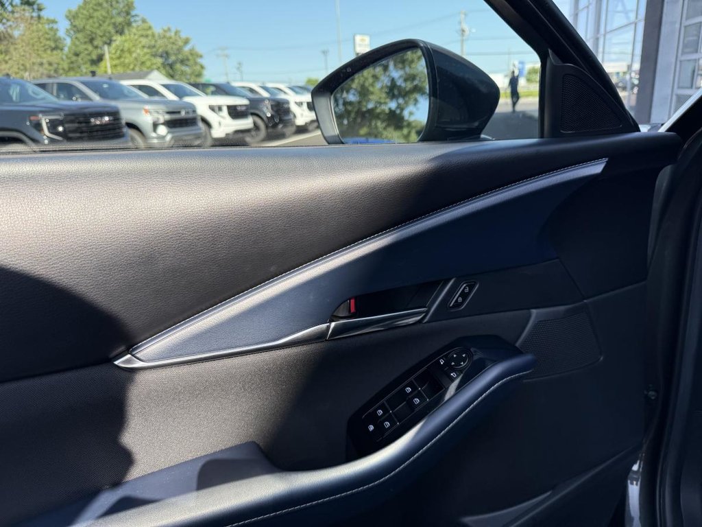 2021 Mazda CX-30 GS AWD in Quebec, Quebec - 12 - w1024h768px