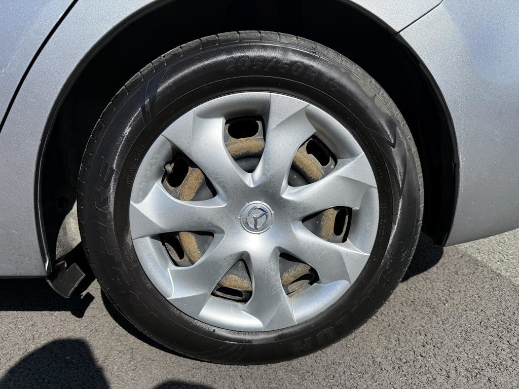 Mazda Mazda3 GX Automatique 2.0L 2015 à Québec, Québec - 10 - w1024h768px