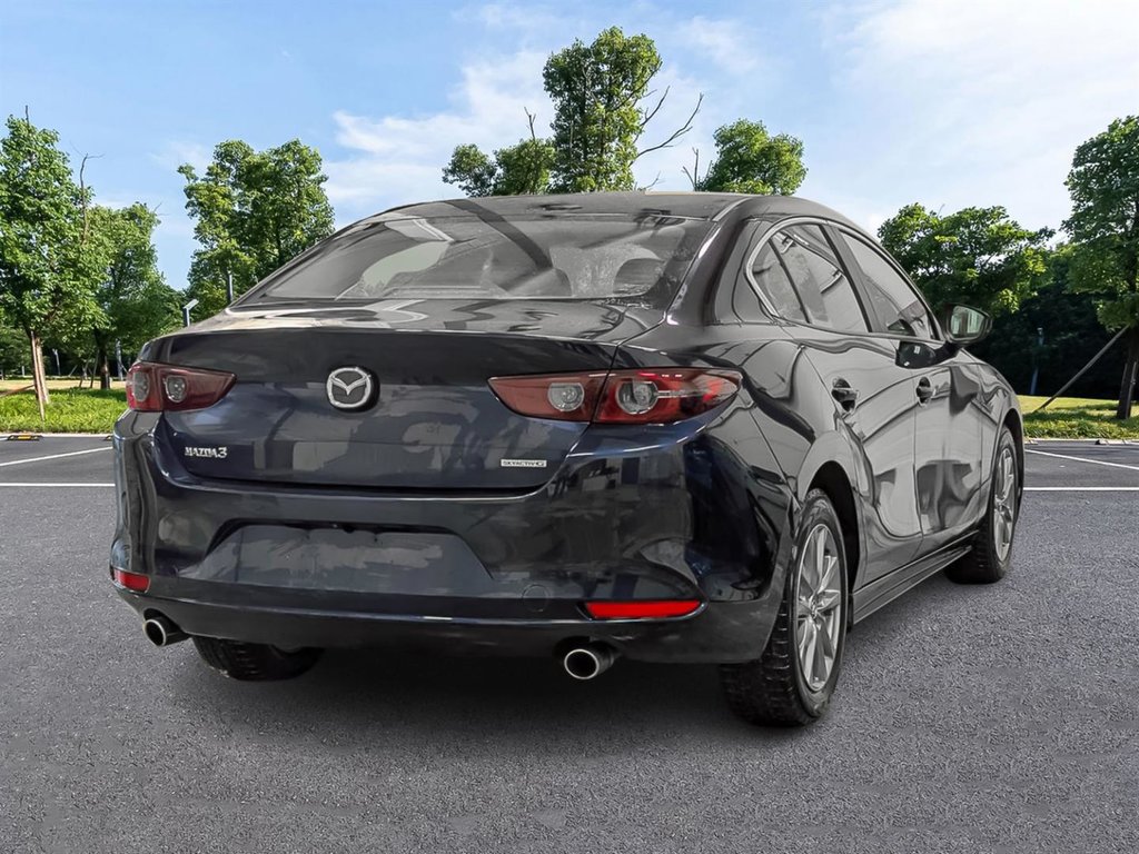 2021 Mazda 3 GX FWD in Sherbrooke, Quebec - 4 - w1024h768px