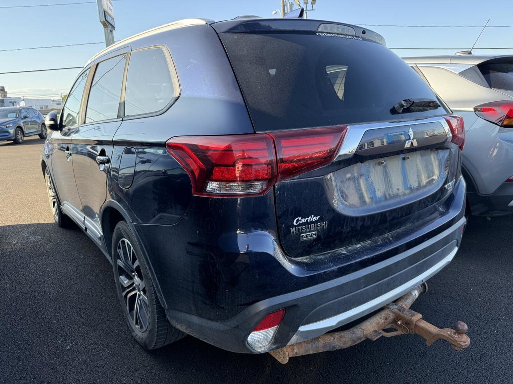 Mitsubishi Outlander SE AWD V6 3.0L 7 PASSAGERS 2018 à Québec, Québec - 4 - w1024h768px