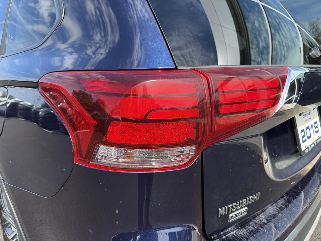 2018 Mitsubishi Outlander SE AWD V6 3.0L 7 PASSAGERS in Quebec, Quebec - 7 - w1024h768px
