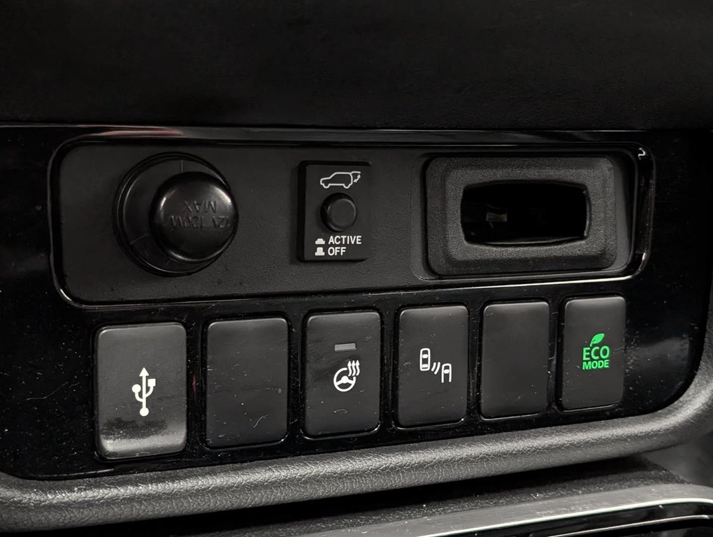 Mitsubishi Outlander S-AWC 2020 à Sherbrooke, Québec - 13 - w1024h768px