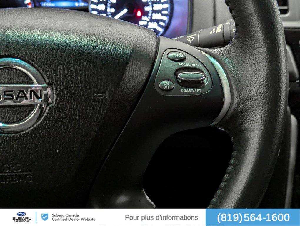 2016 Nissan Pathfinder SV/4WD in Sherbrooke, Quebec - 20 - w1024h768px